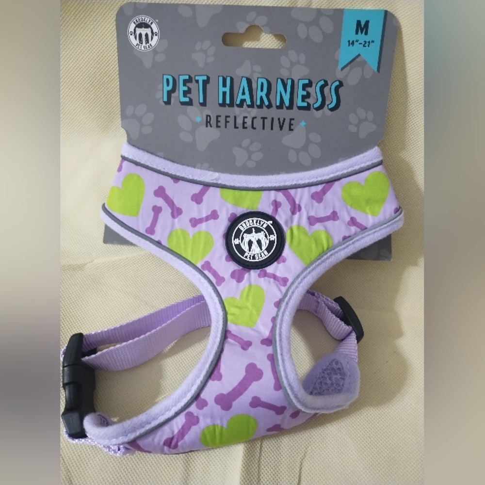 Brooklyn Pet Gear Purple and Green hearts and bones Harness Size M NWT